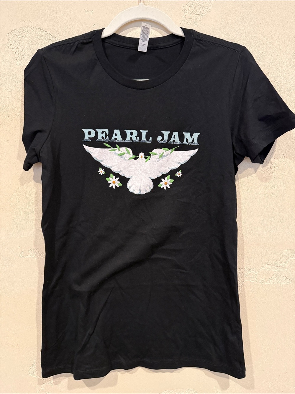 Women’s Pearl Jam 2022 tour tee